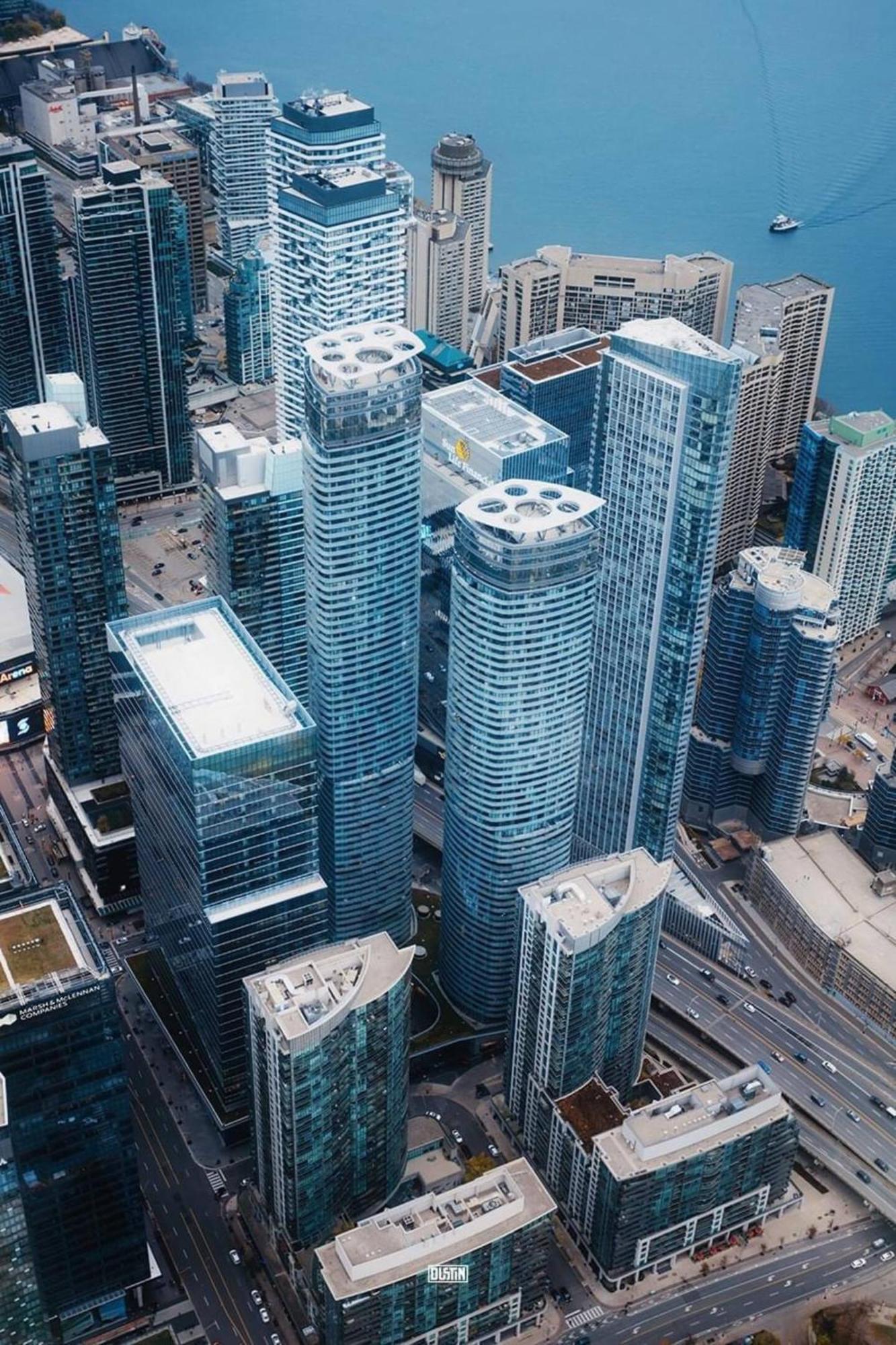 Grand Royal Suites Toronto Kültér fotó