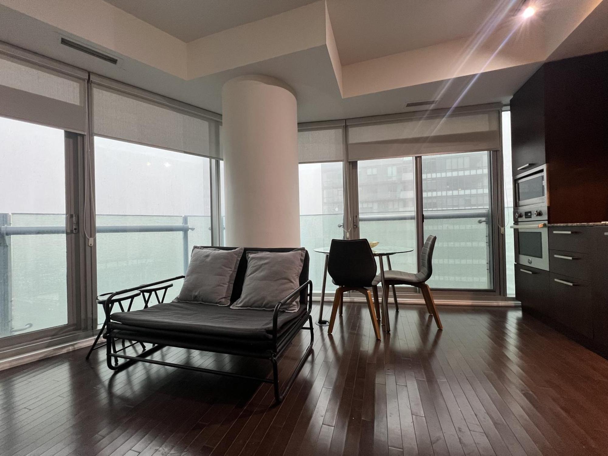 Grand Royal Suites Toronto Szoba fotó